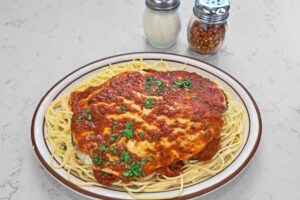 EagleDiner_ChickenParm_2880x2304