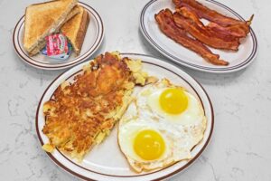 EagleDiner_ClubBreakFast_2880x2304